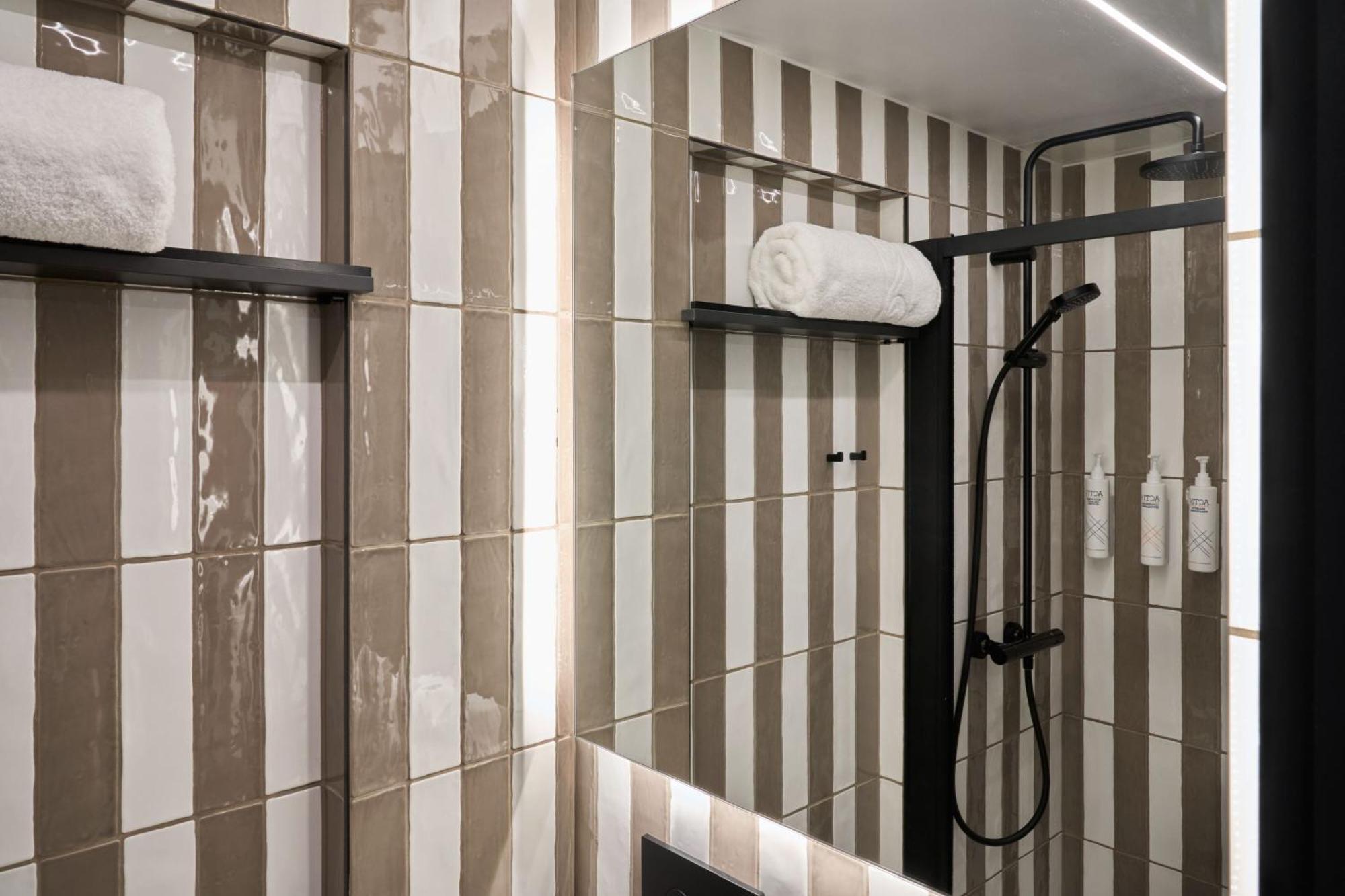 Four Points Express By Sheraton London Euston Экстерьер фото