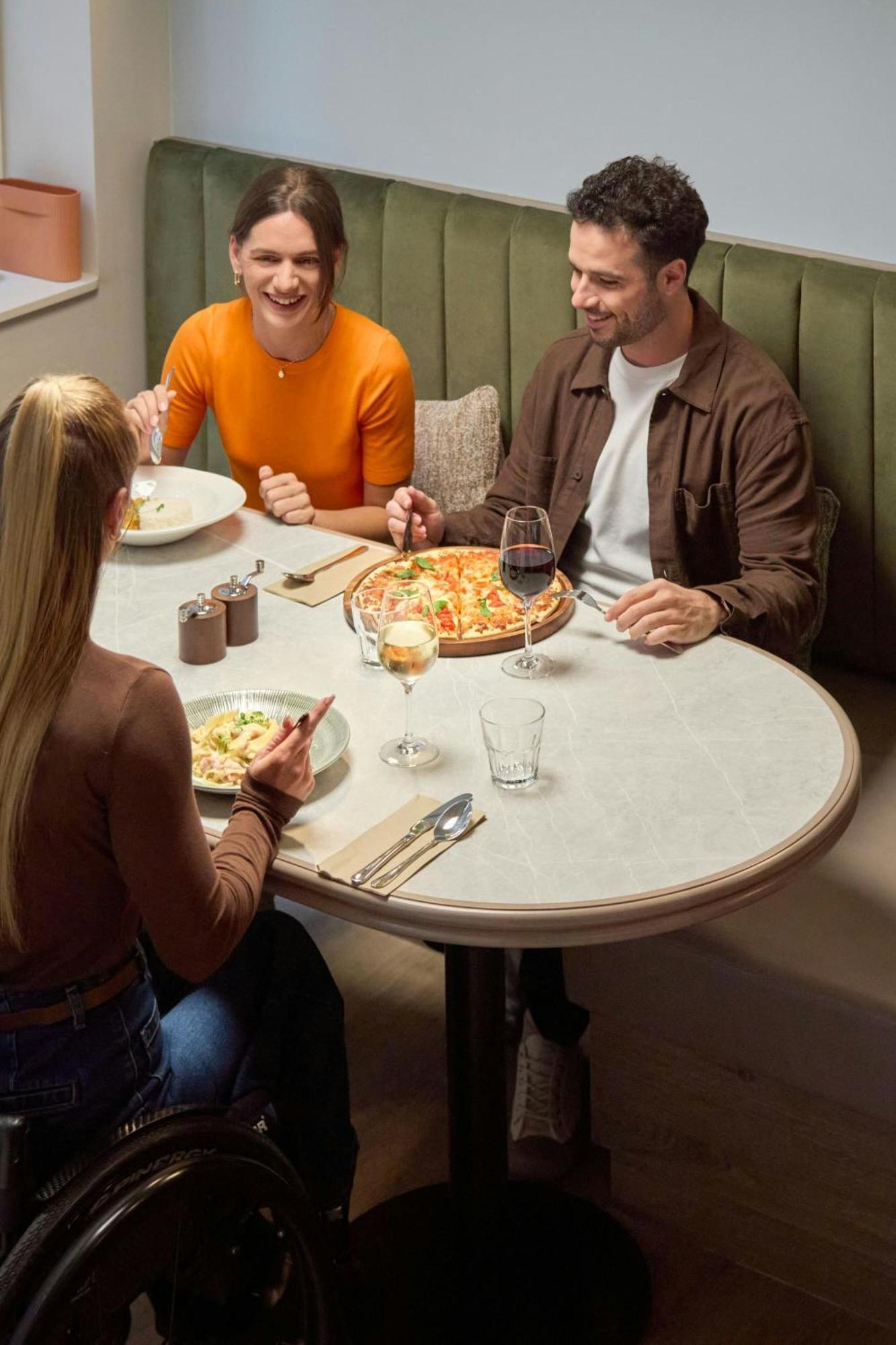 Four Points Express By Sheraton London Euston Экстерьер фото